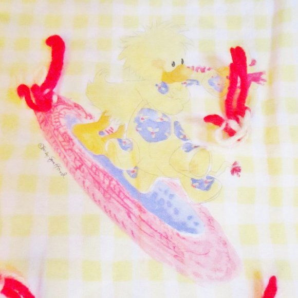 Vtg. Suzy Spafford Baby Blanket Throw Nursery Decor Yellow, Baby Ducks, Red Trim - Picture 5 of 13